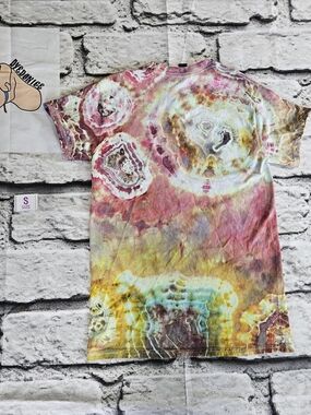 Tie-Dye Short Sleeve T-Shirt in Multicolor